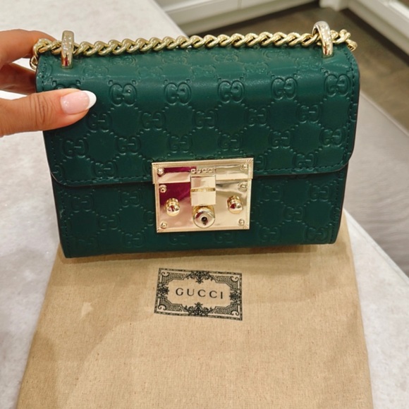 Size small - Picture 3 of 6